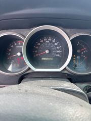 2006 Toyota 4Runner SR5 V6 - Interior Dashboard With Vehicle Running Image